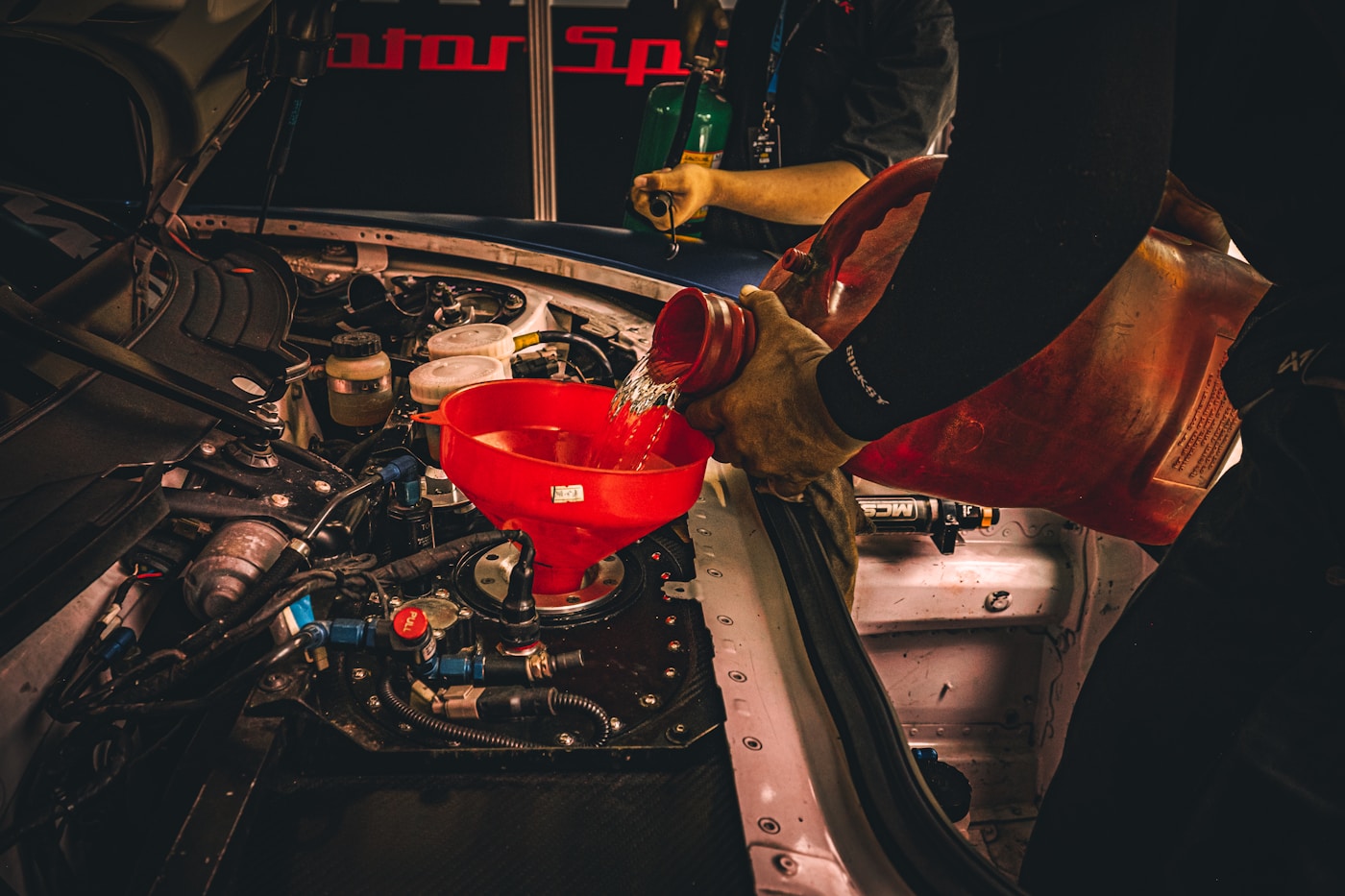 How to Choose the Right Engine Oil for Your Vehicle